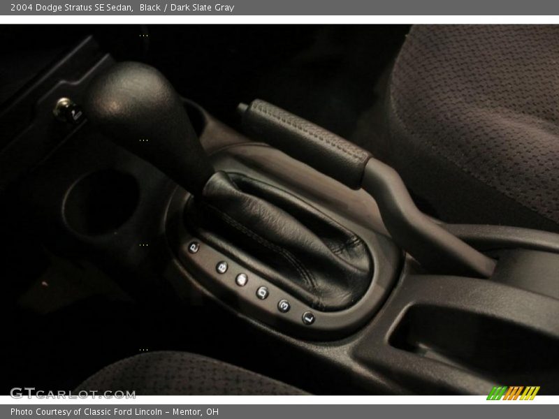 Black / Dark Slate Gray 2004 Dodge Stratus SE Sedan