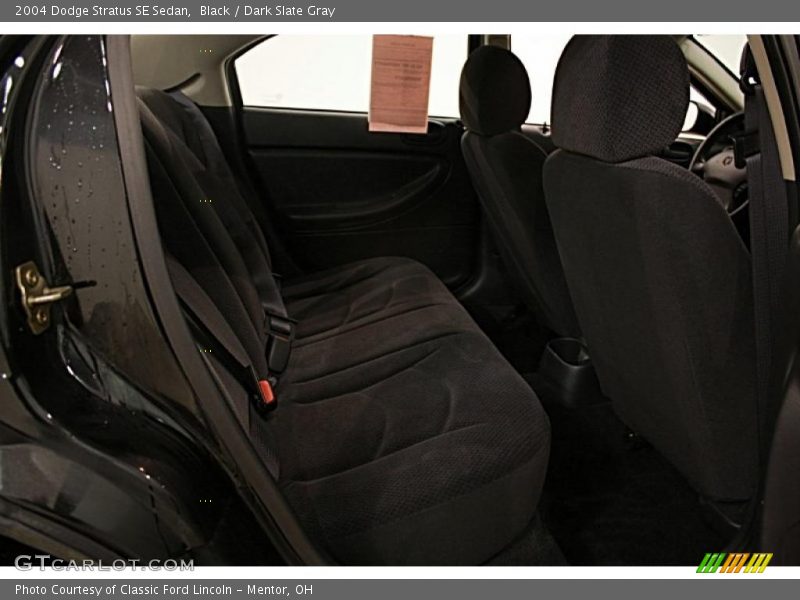 Black / Dark Slate Gray 2004 Dodge Stratus SE Sedan