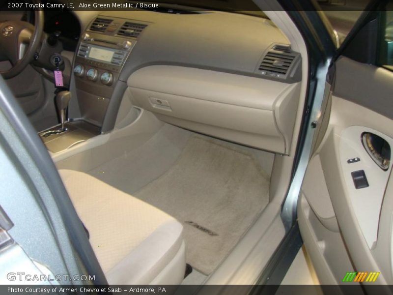 Aloe Green Metallic / Bisque 2007 Toyota Camry LE