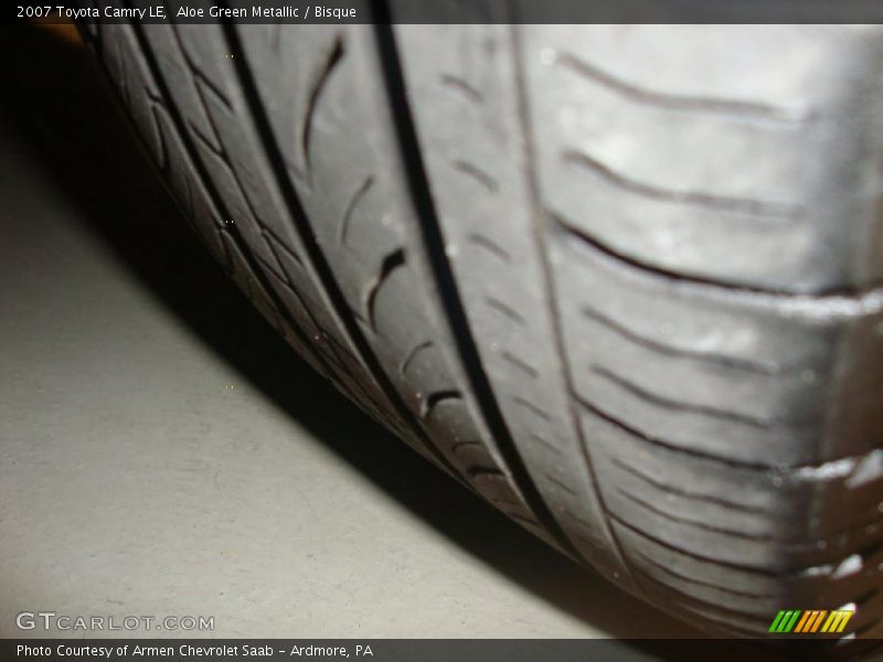 Aloe Green Metallic / Bisque 2007 Toyota Camry LE