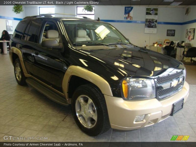 Black / Light Cashmere/Ebony 2006 Chevrolet TrailBlazer LT 4x4