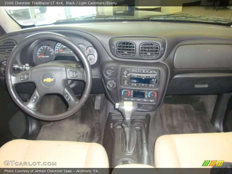 Black / Light Cashmere/Ebony 2006 Chevrolet TrailBlazer LT 4x4