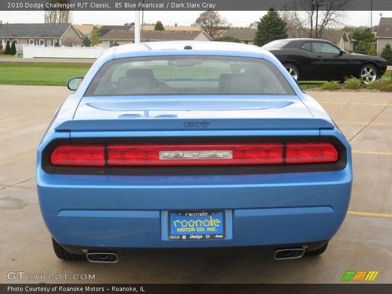 B5 Blue Pearlcoat / Dark Slate Gray 2010 Dodge Challenger R/T Classic
