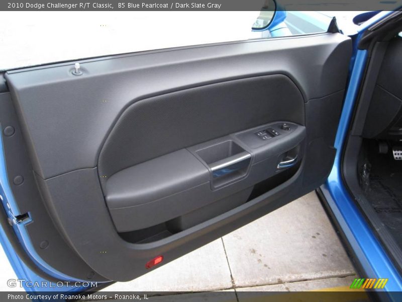 B5 Blue Pearlcoat / Dark Slate Gray 2010 Dodge Challenger R/T Classic