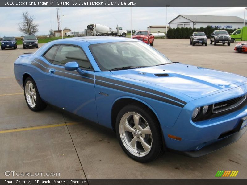 B5 Blue Pearlcoat / Dark Slate Gray 2010 Dodge Challenger R/T Classic