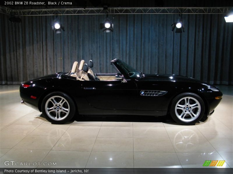 Black / Crema 2002 BMW Z8 Roadster