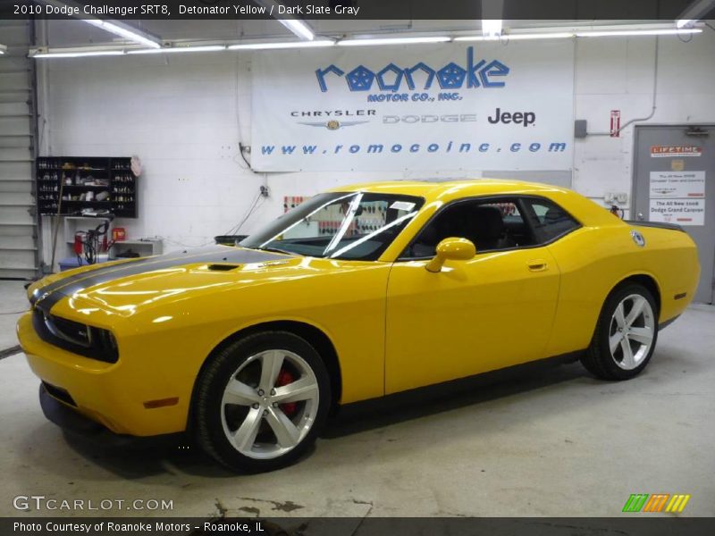 Detonator Yellow / Dark Slate Gray 2010 Dodge Challenger SRT8