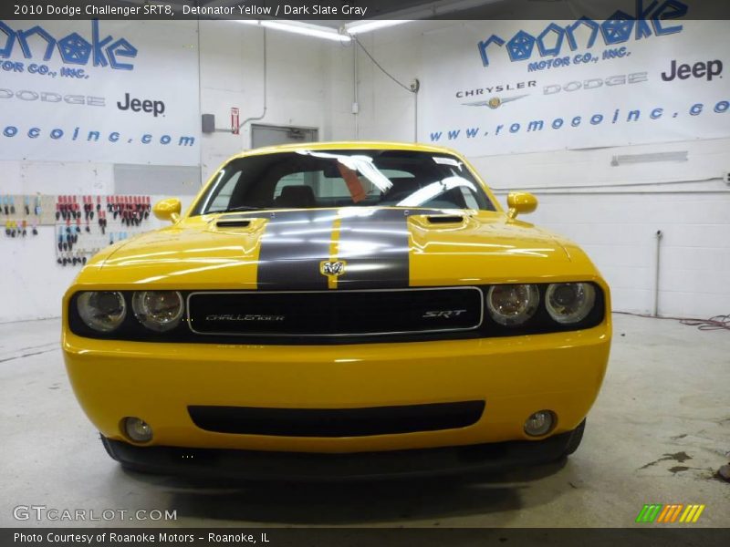 Detonator Yellow / Dark Slate Gray 2010 Dodge Challenger SRT8