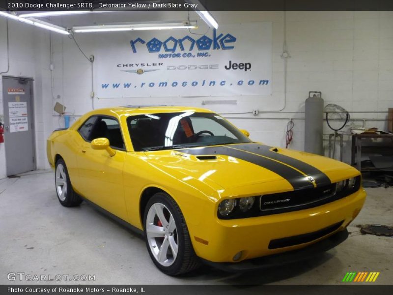 Detonator Yellow / Dark Slate Gray 2010 Dodge Challenger SRT8