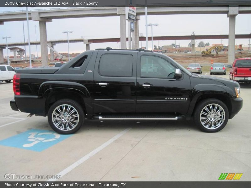 Black / Ebony 2008 Chevrolet Avalanche LTZ 4x4