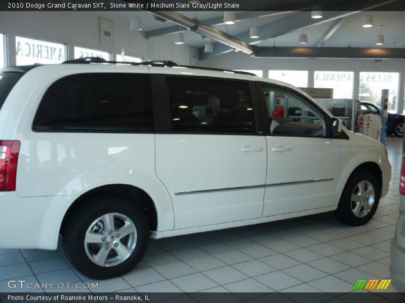Stone White / Medium Slate Gray/Light Shale 2010 Dodge Grand Caravan SXT