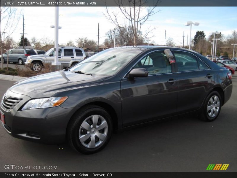 Magnetic Gray Metallic / Ash 2007 Toyota Camry LE