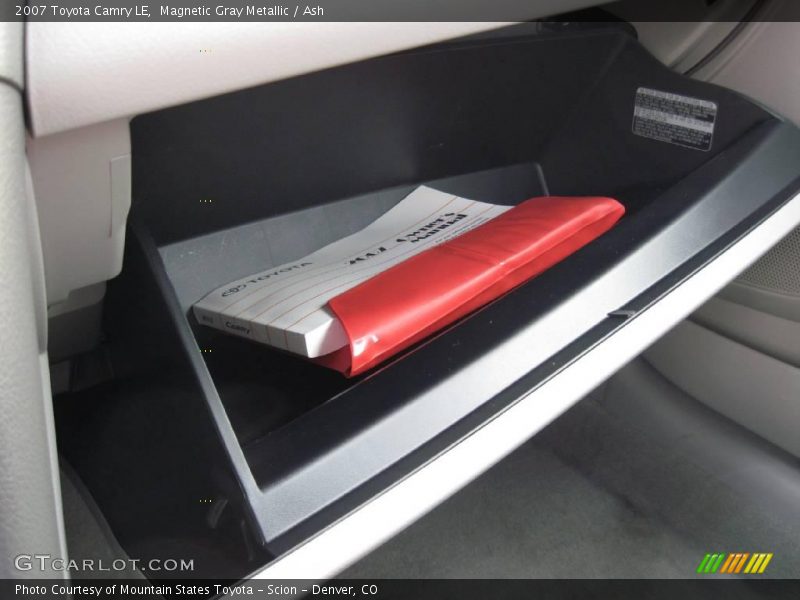 Magnetic Gray Metallic / Ash 2007 Toyota Camry LE