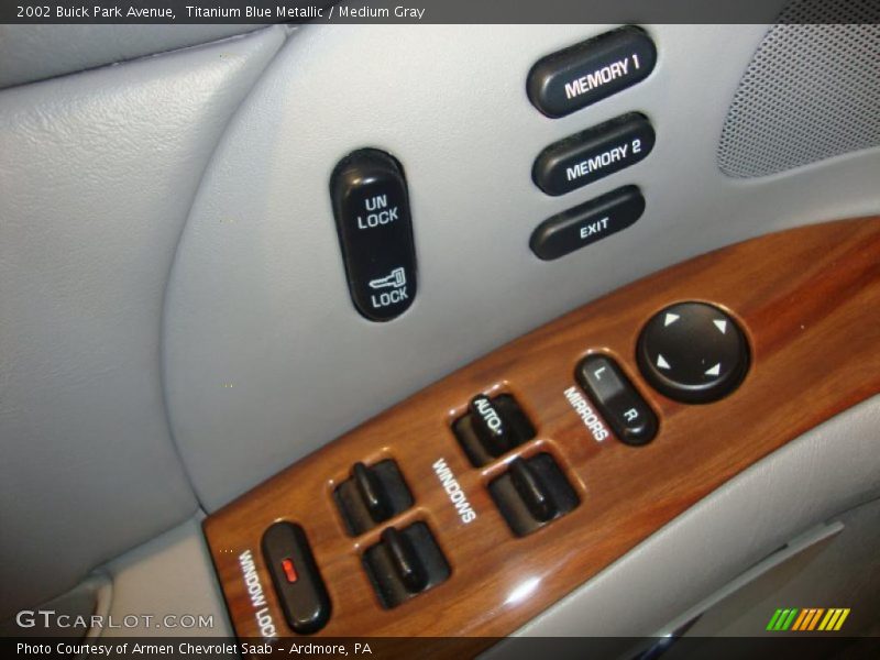 Titanium Blue Metallic / Medium Gray 2002 Buick Park Avenue