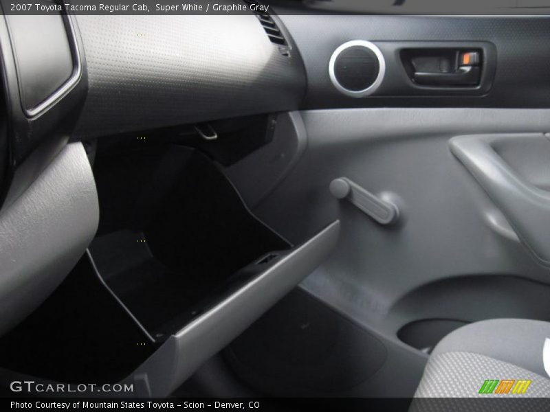 Super White / Graphite Gray 2007 Toyota Tacoma Regular Cab