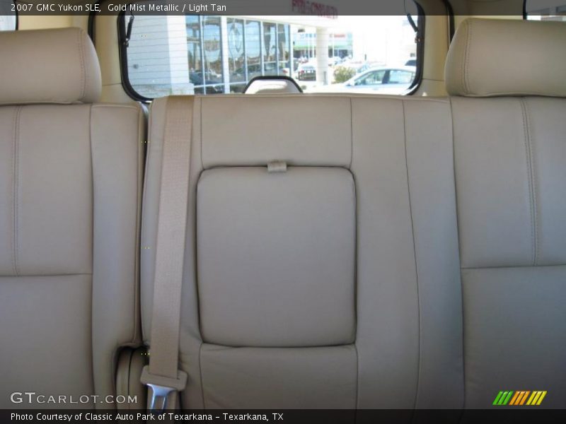 Gold Mist Metallic / Light Tan 2007 GMC Yukon SLE