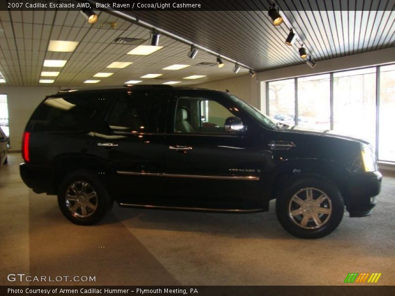 Black Raven / Cocoa/Light Cashmere 2007 Cadillac Escalade AWD