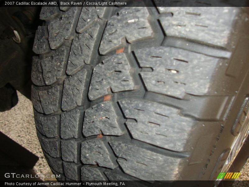 Black Raven / Cocoa/Light Cashmere 2007 Cadillac Escalade AWD