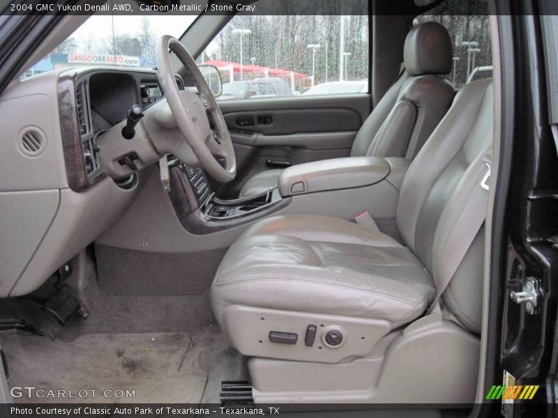 Carbon Metallic / Stone Gray 2004 GMC Yukon Denali AWD