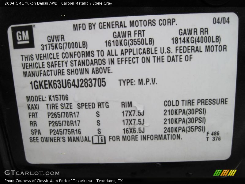 Carbon Metallic / Stone Gray 2004 GMC Yukon Denali AWD