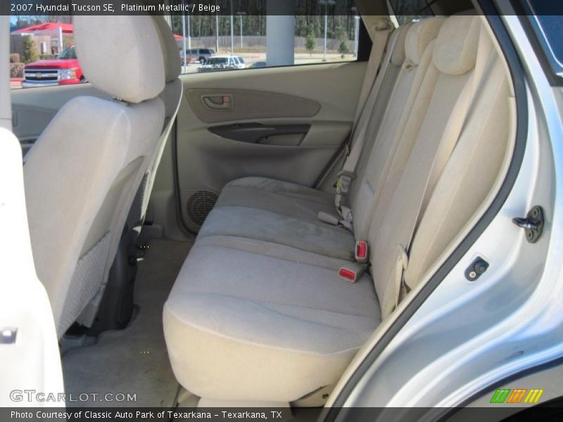 Platinum Metallic / Beige 2007 Hyundai Tucson SE