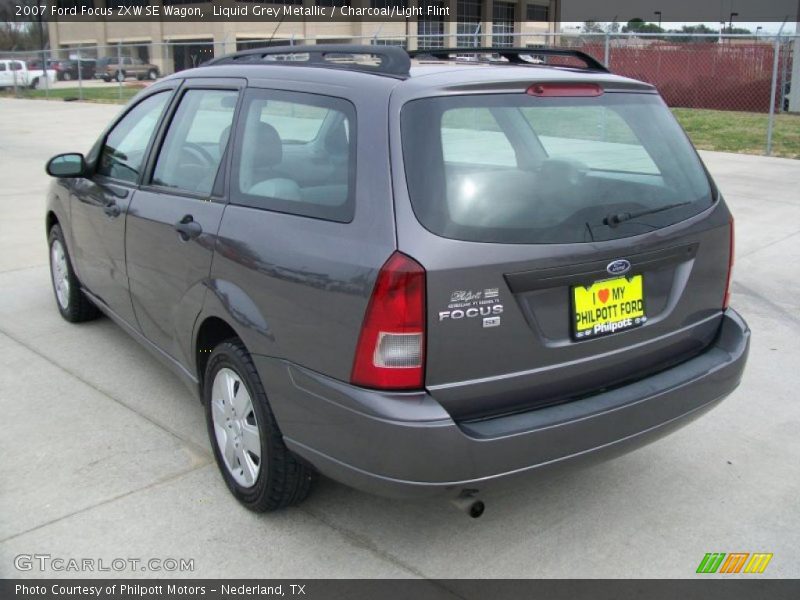 Liquid Grey Metallic / Charcoal/Light Flint 2007 Ford Focus ZXW SE Wagon