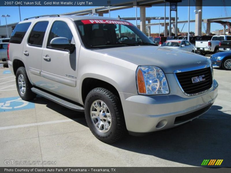 Gold Mist Metallic / Light Tan 2007 GMC Yukon SLE