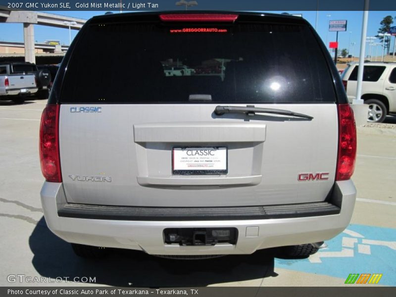 Gold Mist Metallic / Light Tan 2007 GMC Yukon SLE