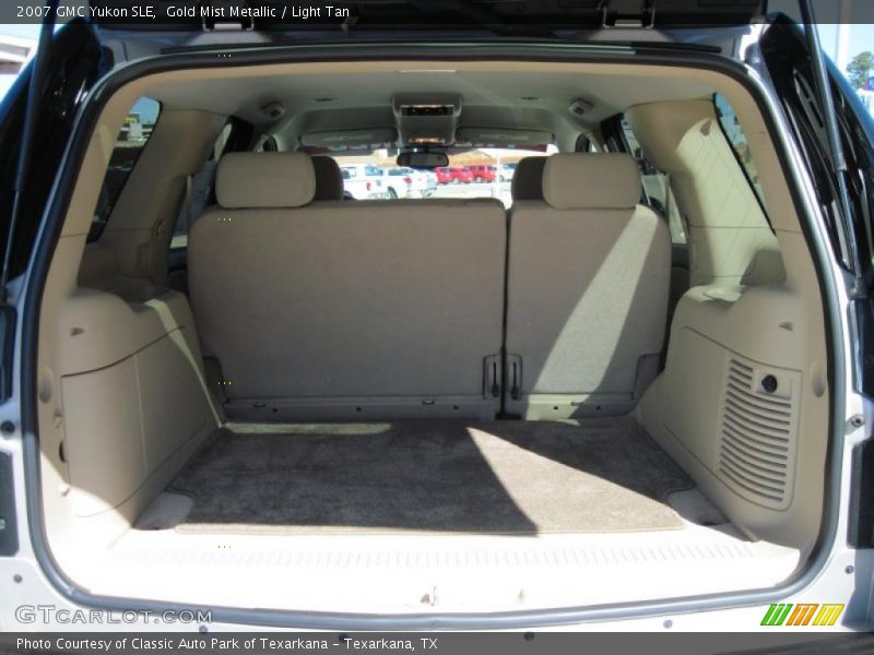 Gold Mist Metallic / Light Tan 2007 GMC Yukon SLE