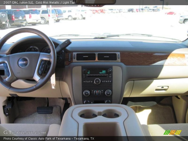 Gold Mist Metallic / Light Tan 2007 GMC Yukon SLE