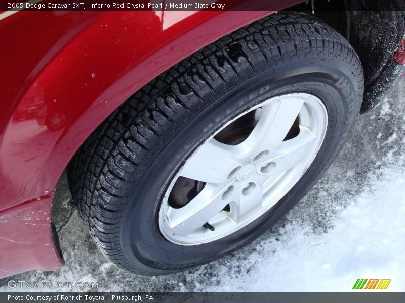 Inferno Red Crystal Pearl / Medium Slate Gray 2005 Dodge Caravan SXT