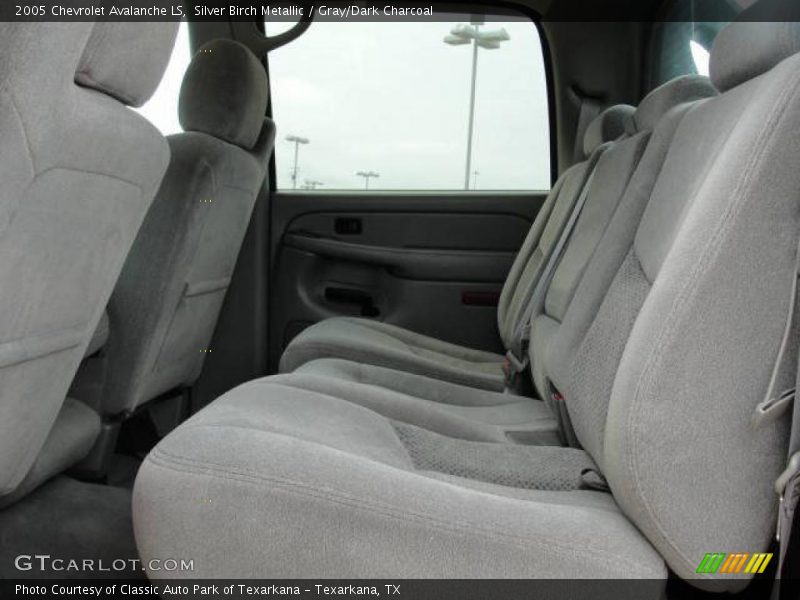 Silver Birch Metallic / Gray/Dark Charcoal 2005 Chevrolet Avalanche LS