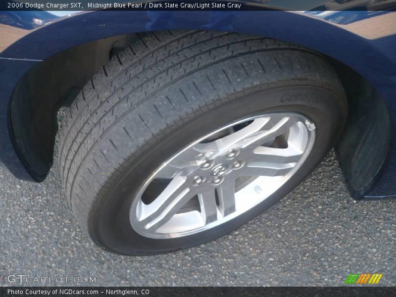 Midnight Blue Pearl / Dark Slate Gray/Light Slate Gray 2006 Dodge Charger SXT