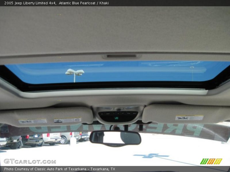 Atlantic Blue Pearlcoat / Khaki 2005 Jeep Liberty Limited 4x4