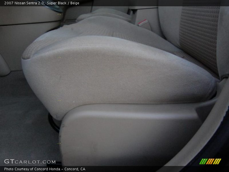 Super Black / Beige 2007 Nissan Sentra 2.0