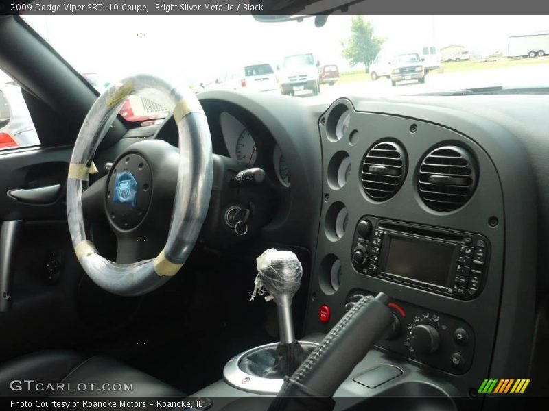 Bright Silver Metallic / Black 2009 Dodge Viper SRT-10 Coupe