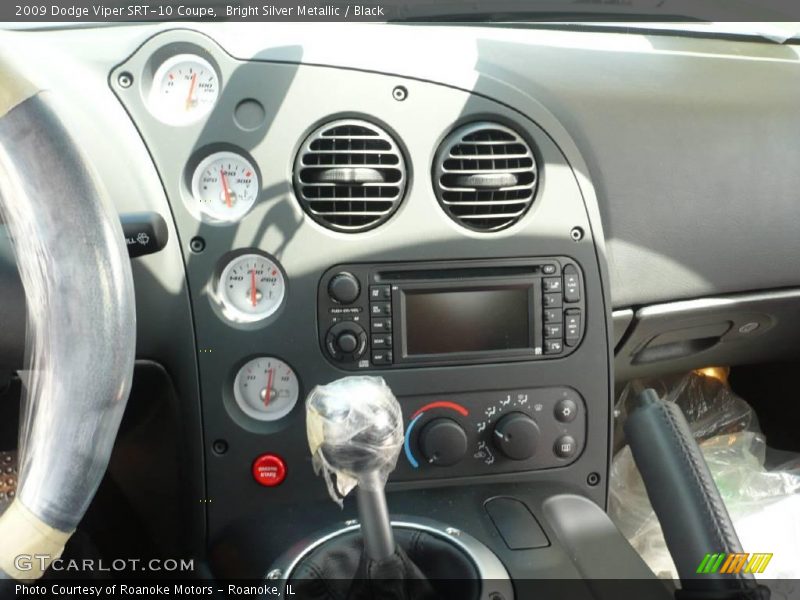 Bright Silver Metallic / Black 2009 Dodge Viper SRT-10 Coupe