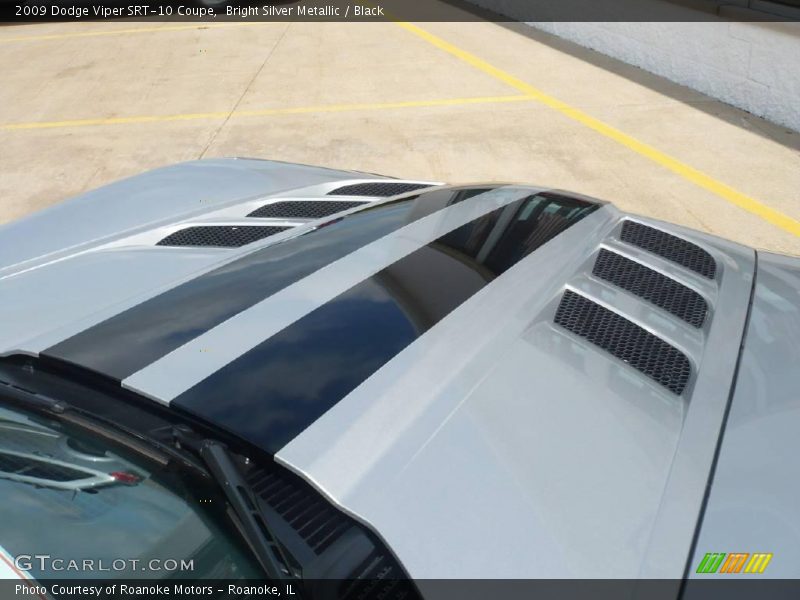 Bright Silver Metallic / Black 2009 Dodge Viper SRT-10 Coupe