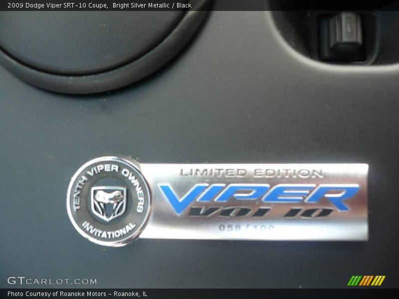  2009 Viper SRT-10 Coupe Logo