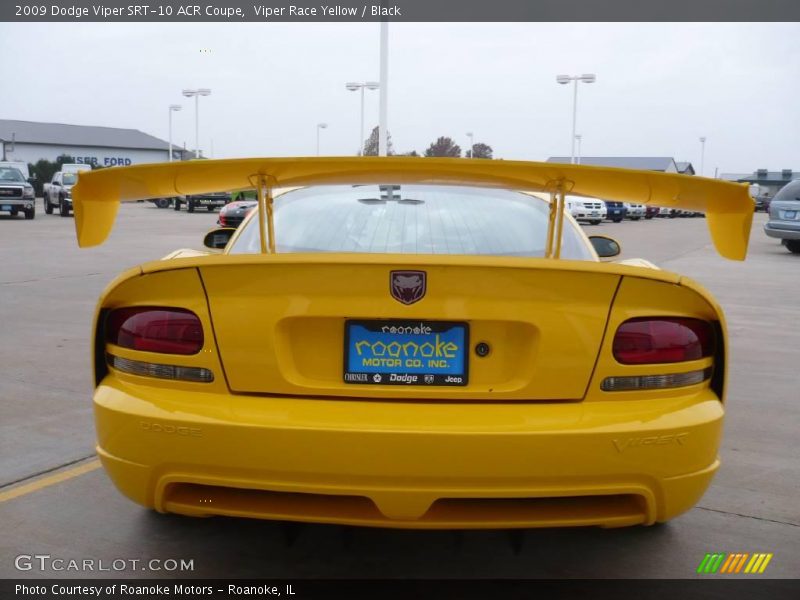 Viper Race Yellow / Black 2009 Dodge Viper SRT-10 ACR Coupe