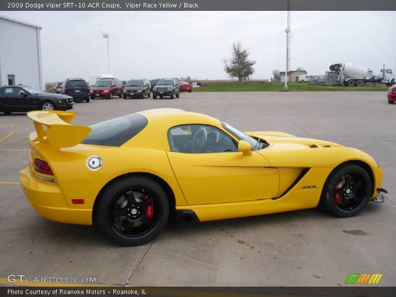 Viper Race Yellow / Black 2009 Dodge Viper SRT-10 ACR Coupe