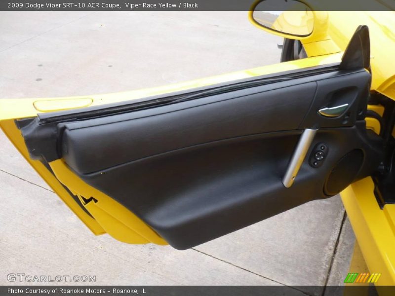 Viper Race Yellow / Black 2009 Dodge Viper SRT-10 ACR Coupe