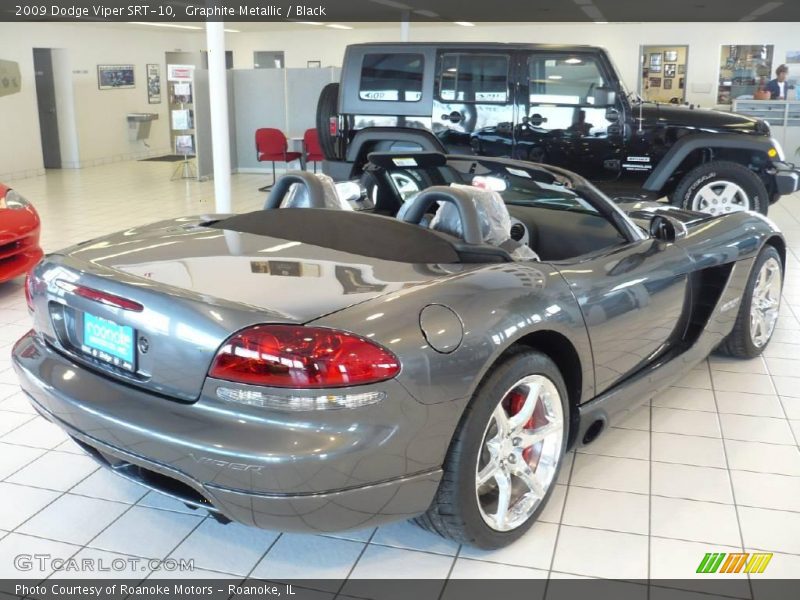 Graphite Metallic / Black 2009 Dodge Viper SRT-10