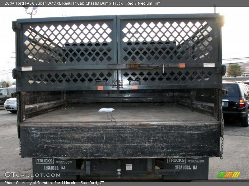 Red / Medium Flint 2004 Ford F450 Super Duty XL Regular Cab Chassis Dump Truck
