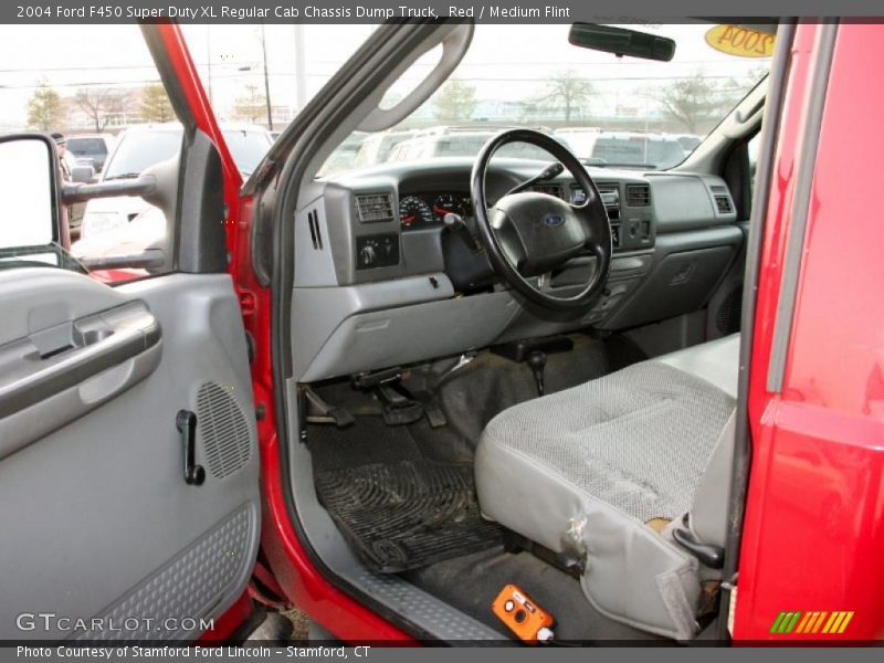 Red / Medium Flint 2004 Ford F450 Super Duty XL Regular Cab Chassis Dump Truck