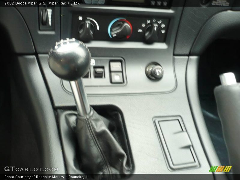 Viper Red / Black 2002 Dodge Viper GTS