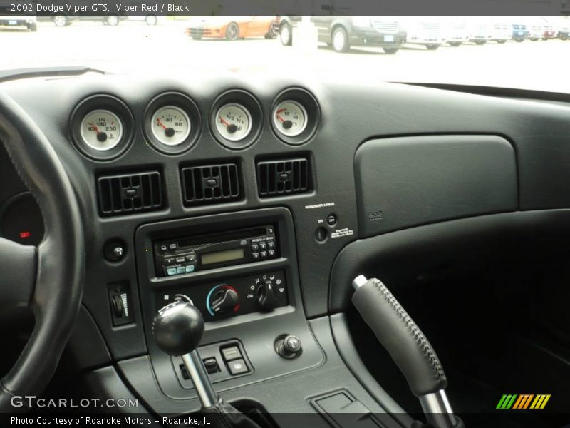 Viper Red / Black 2002 Dodge Viper GTS