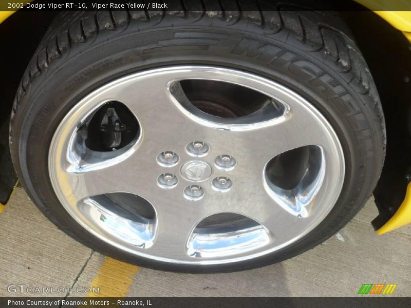 Viper Race Yellow / Black 2002 Dodge Viper RT-10