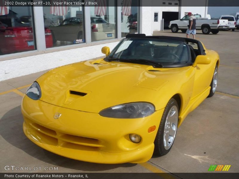 Viper Race Yellow / Black 2002 Dodge Viper RT-10