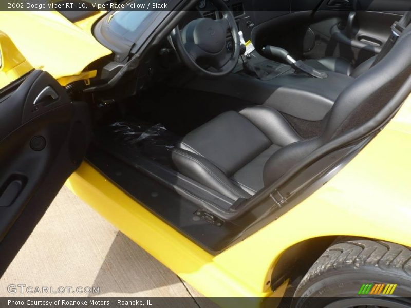 Viper Race Yellow / Black 2002 Dodge Viper RT-10
